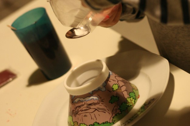 Réaslisation d'un volcan avec du bicarbonate de soude