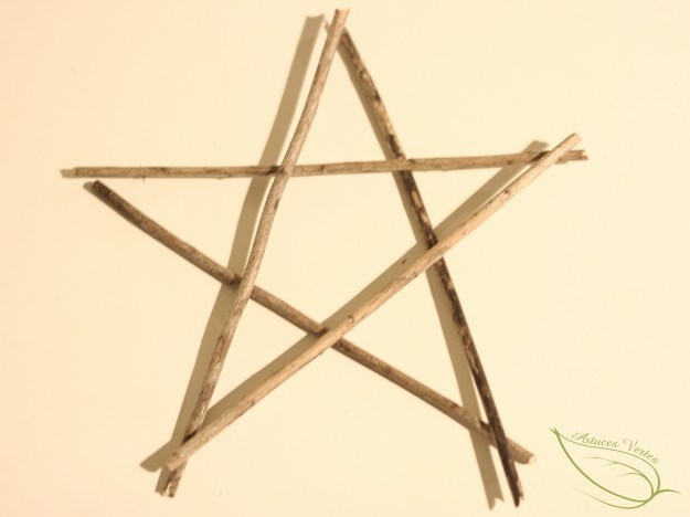 fabriquer une étoile de Nöel en bois