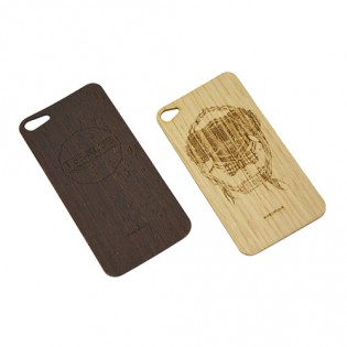 coque-pour-iphone-en-bois-certifie-wood-skin
